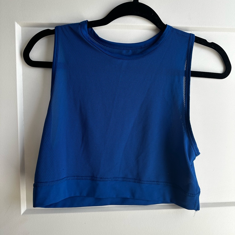 Nike tank size large